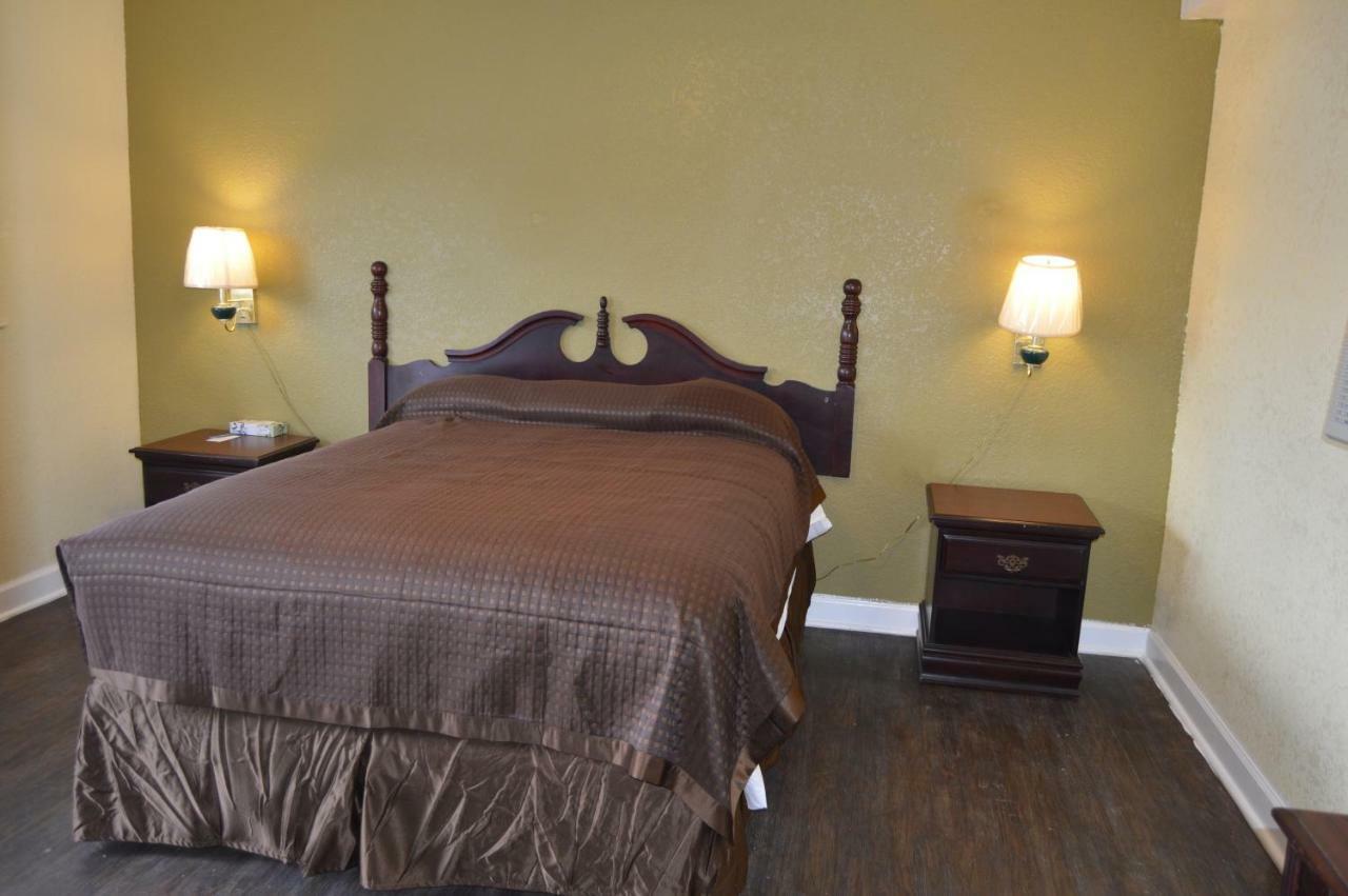 Regency Inn Toccoa Bagian luar foto