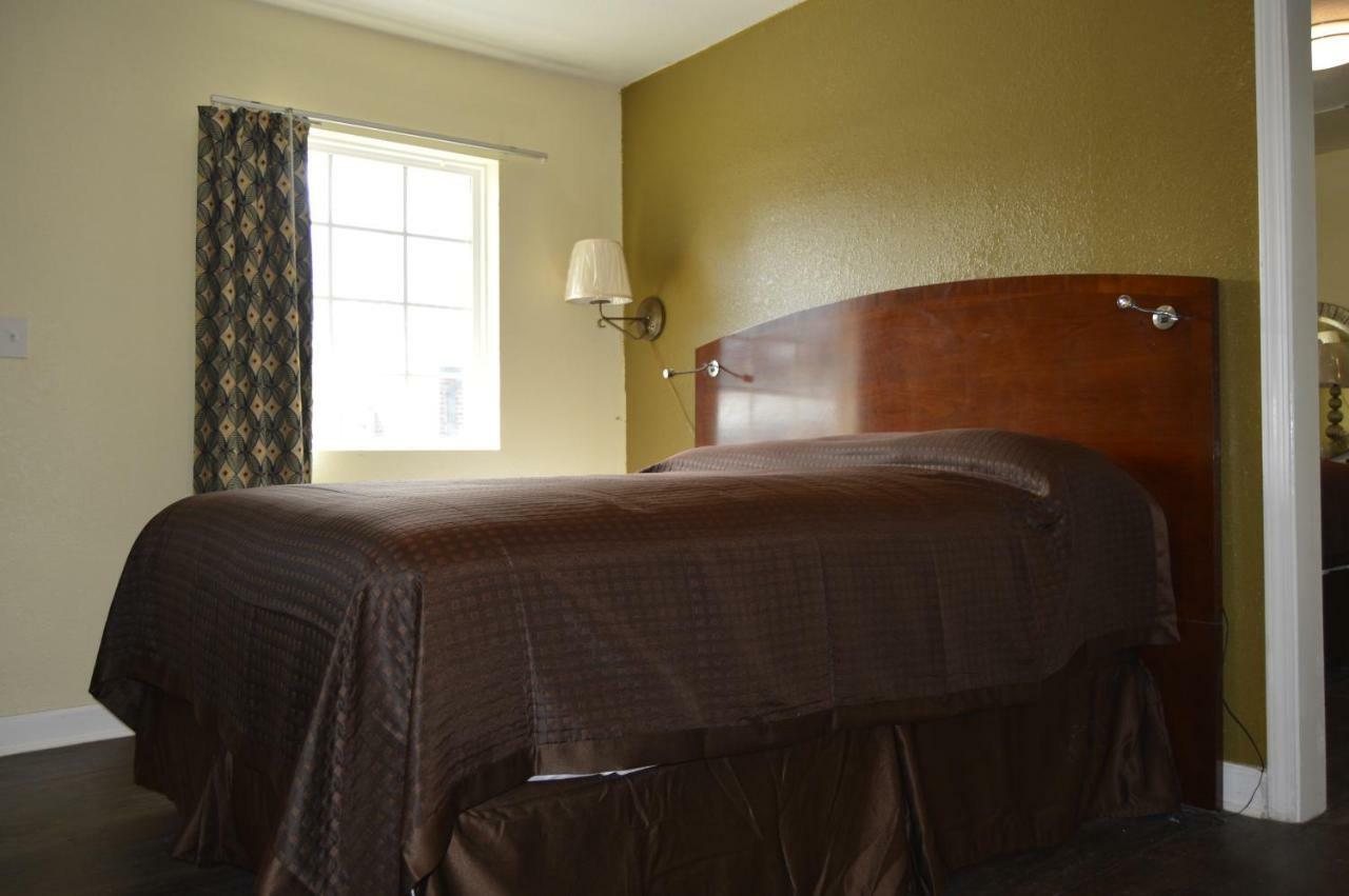 Regency Inn Toccoa Bagian luar foto